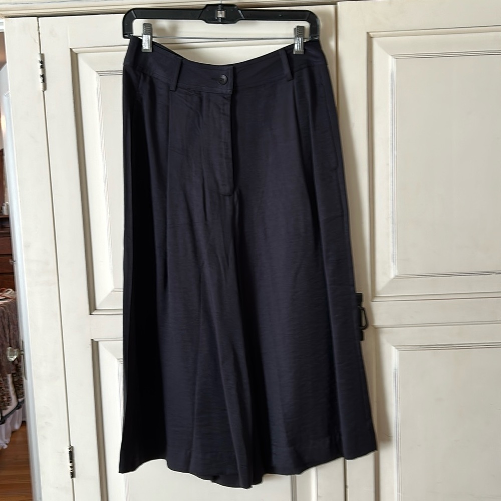 Anthropologie capri pants by Tiny - Size M